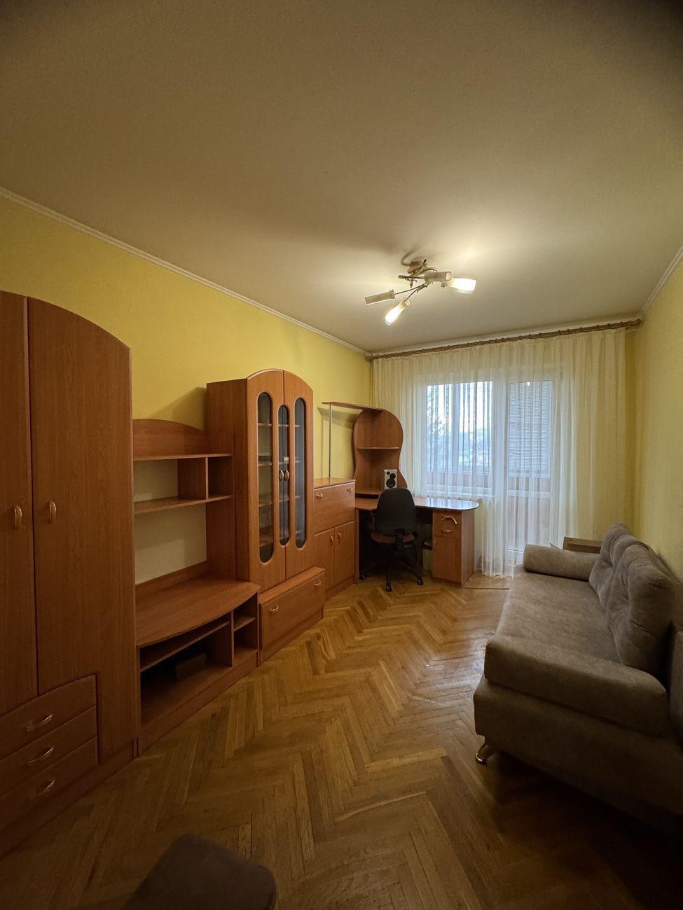 Продажа 3-комнатной квартиры 62 м², Мира ул., 90