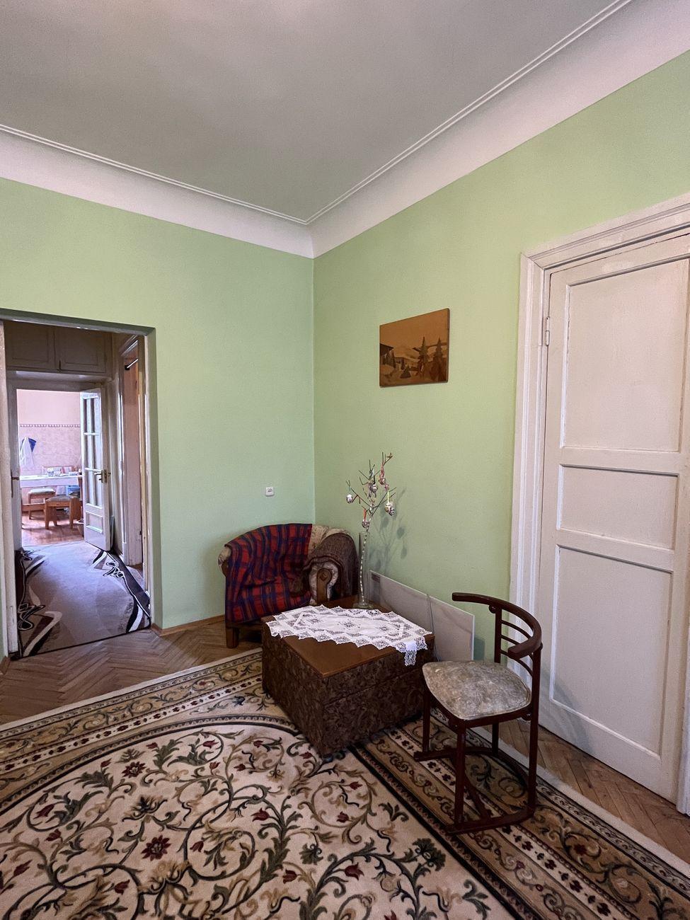 Продажа 3-комнатной квартиры 79 м², Вовчинецкая ул.
