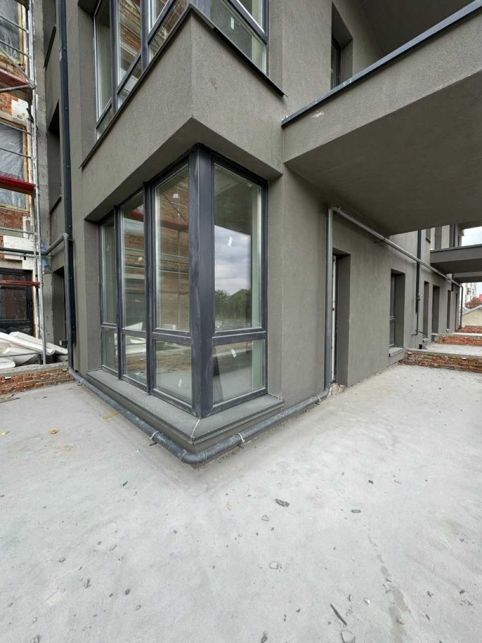 Продажа 3-комнатной квартиры 90 м², Романа Левицкого ул.