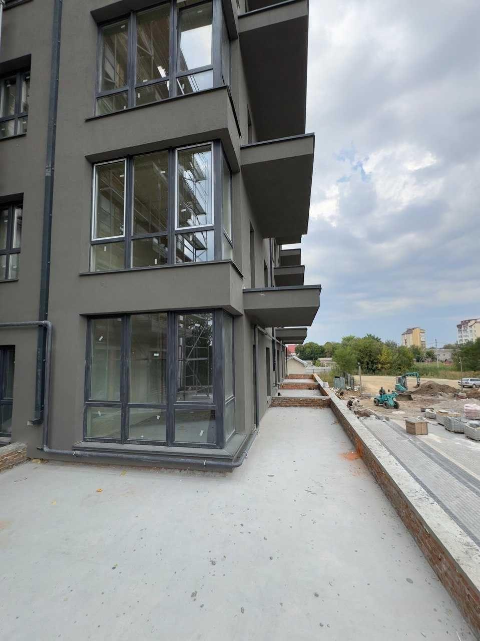 Продажа 3-комнатной квартиры 90 м², Романа Левицкого ул.