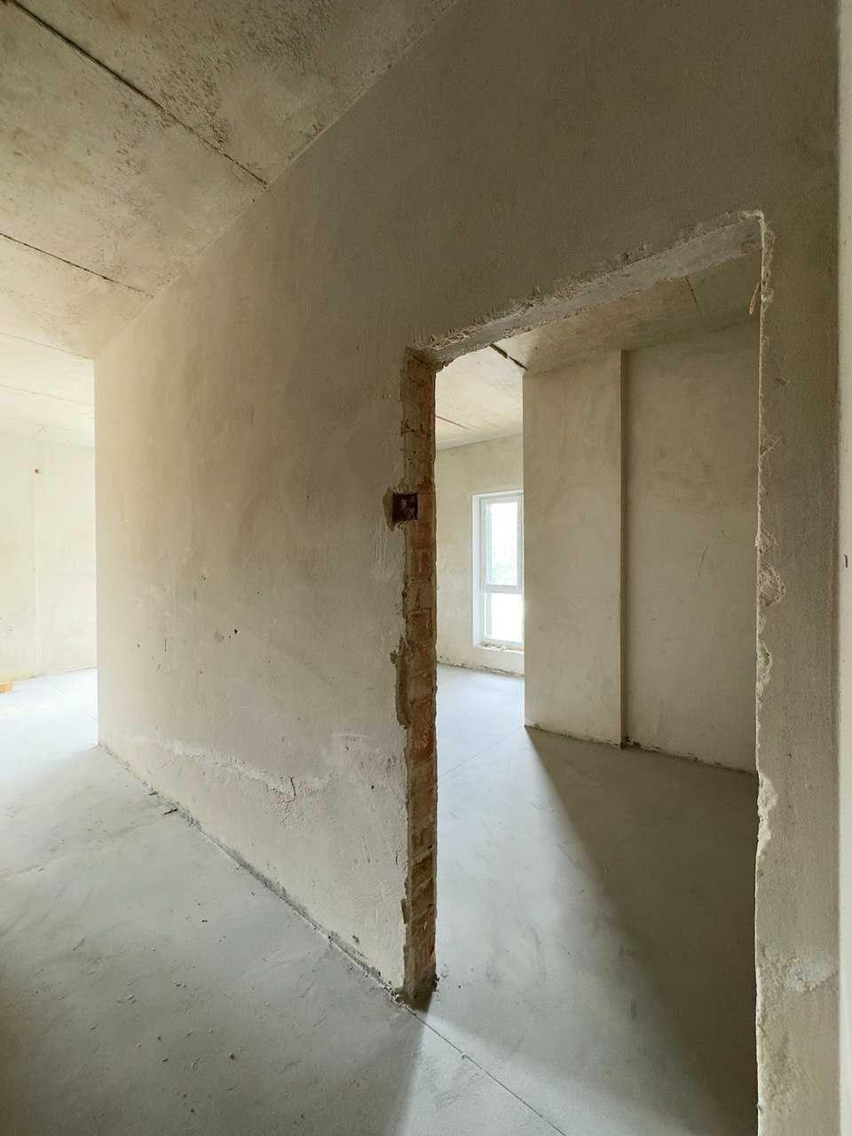 Продажа 3-комнатной квартиры 90 м², Романа Левицкого ул.