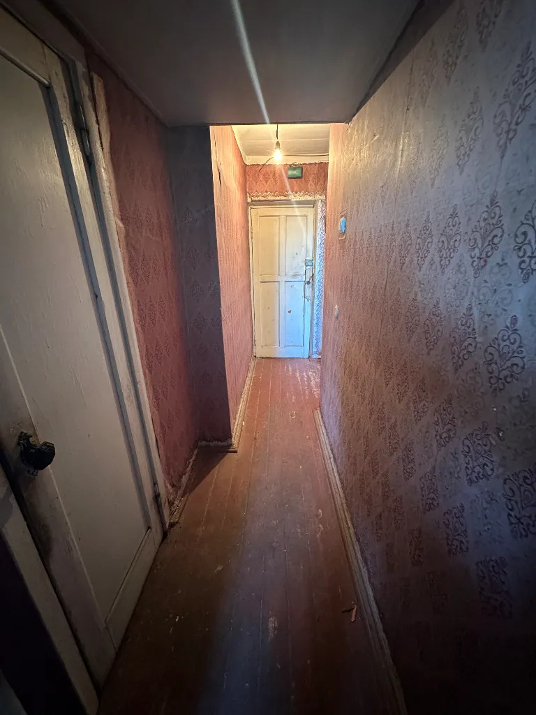 Продаж 1-кімнатної квартири 37 м², Робітнича вул., 21