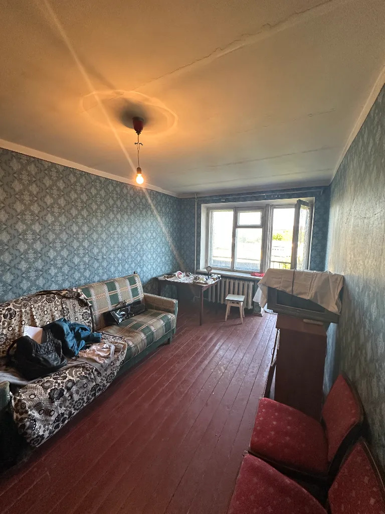 Продаж 1-кімнатної квартири 37 м², Робітнича вул., 21