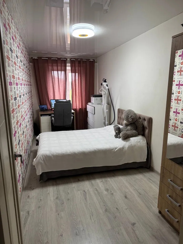 Продажа 3-комнатной квартиры 56 м², Гагарина просп., 99
