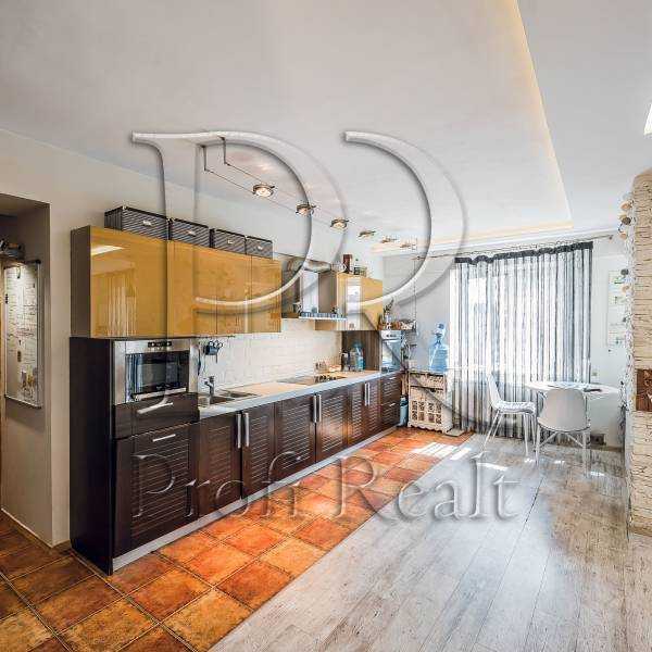 Продажа 1-комнатной квартиры 50 м², Вишняковская ул., 9