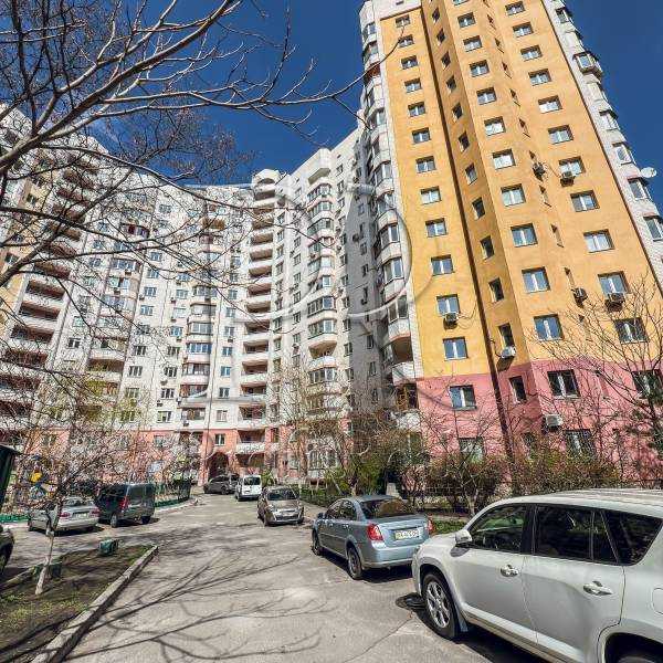 Продажа 1-комнатной квартиры 50 м², Вишняковская ул., 9