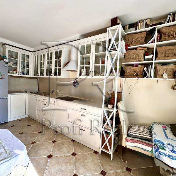 Продажа 2-комнатной квартиры 82 м², Днепровская ул., 26А