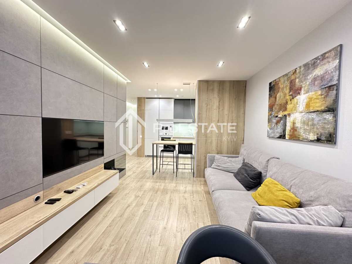 Продаж 2-кімнатної квартири 82 м², Вишгородська вул., 45/4
