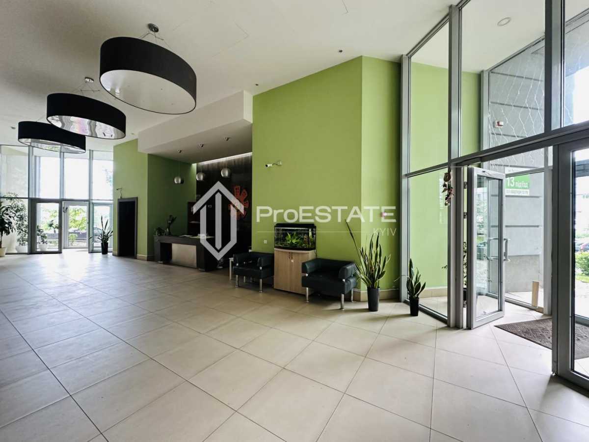 Продаж 2-кімнатної квартири 82 м², Вишгородська вул., 45/4