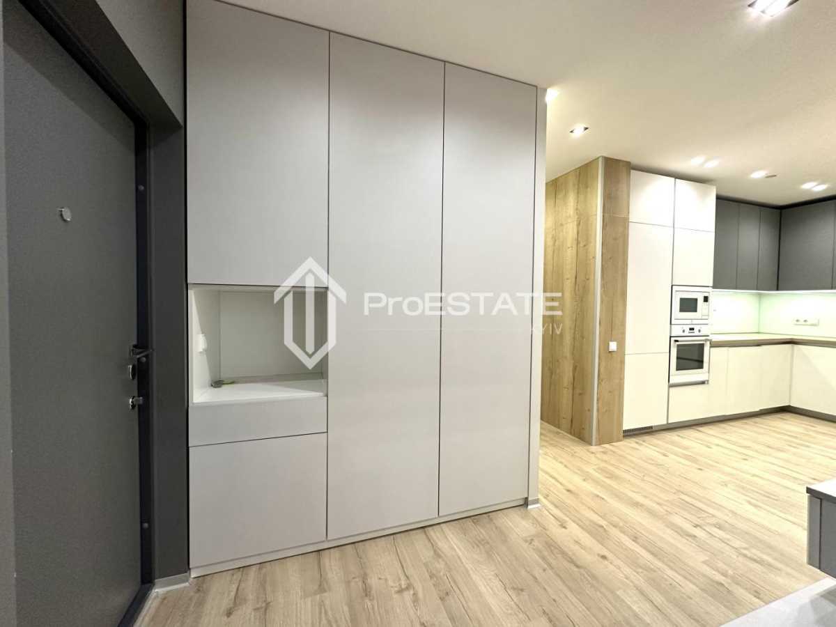 Продаж 2-кімнатної квартири 82 м², Вишгородська вул., 45/4