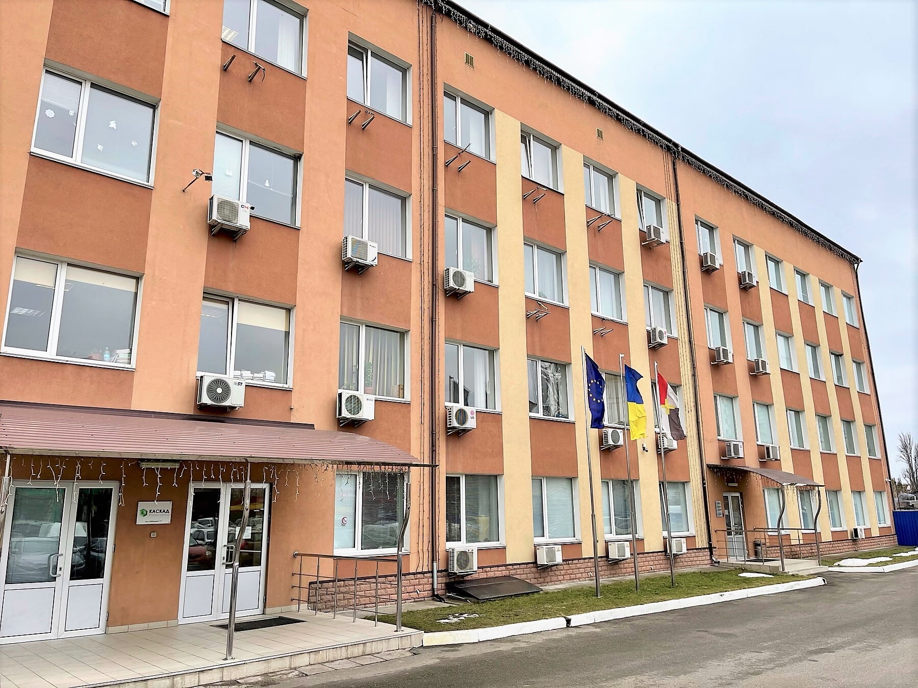 Оренда офісу 34.65 м², Набережна вул., 7