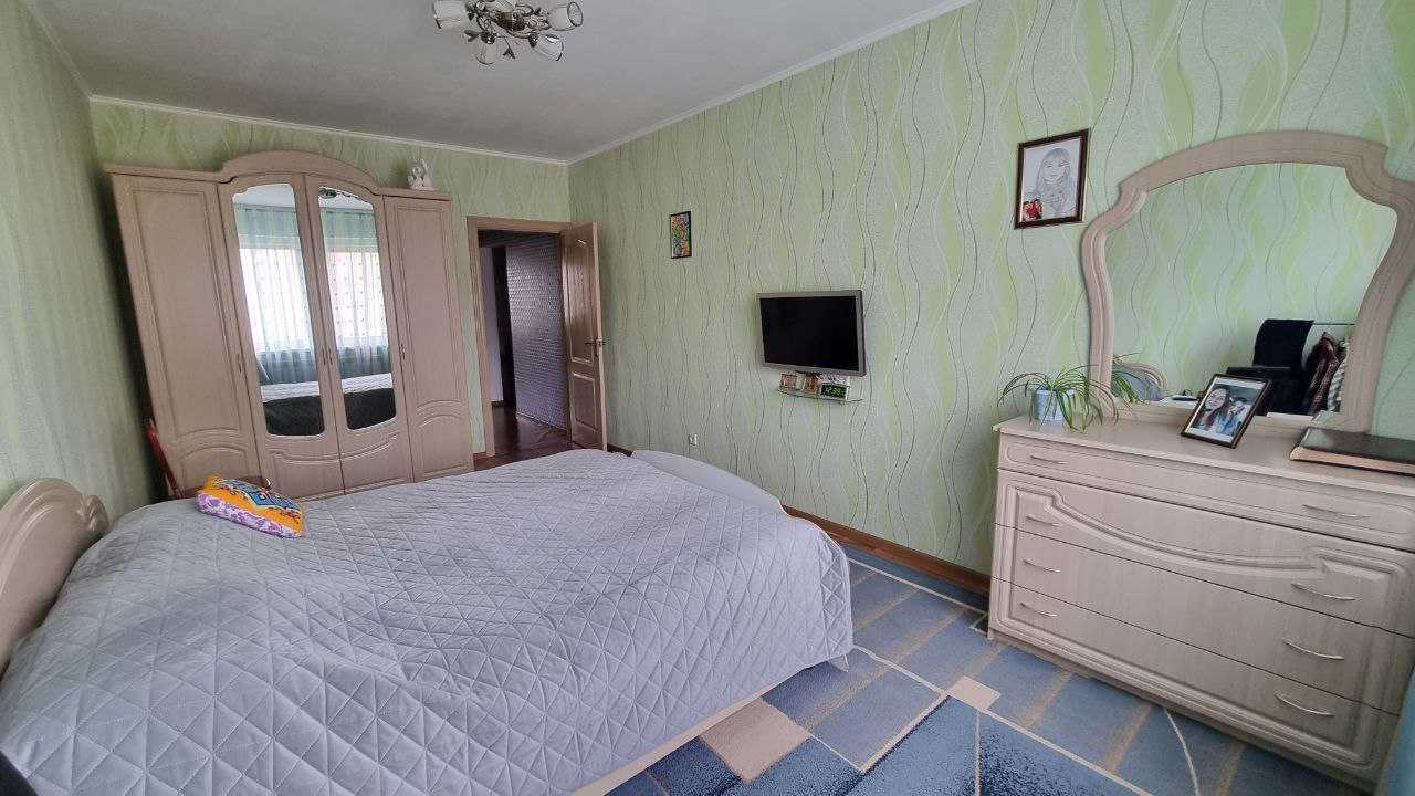 Продажа 3-комнатной квартиры 88 м², Михаила Максимовича ул., 9
