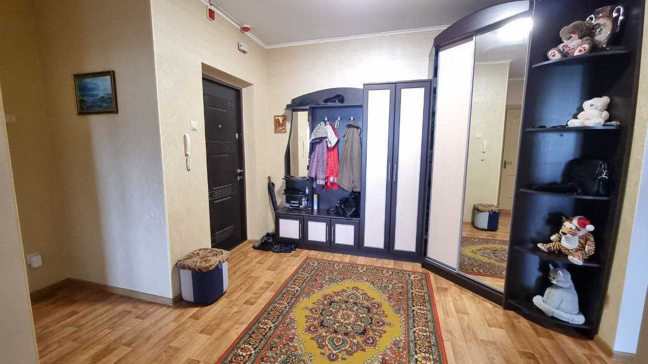 Продажа 3-комнатной квартиры 88 м², Михаила Максимовича ул., 9