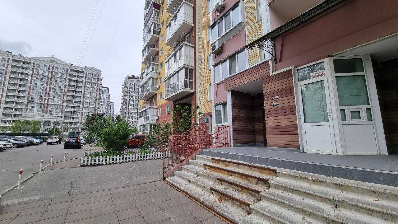 Продажа 3-комнатной квартиры 88 м², Михаила Максимовича ул., 9