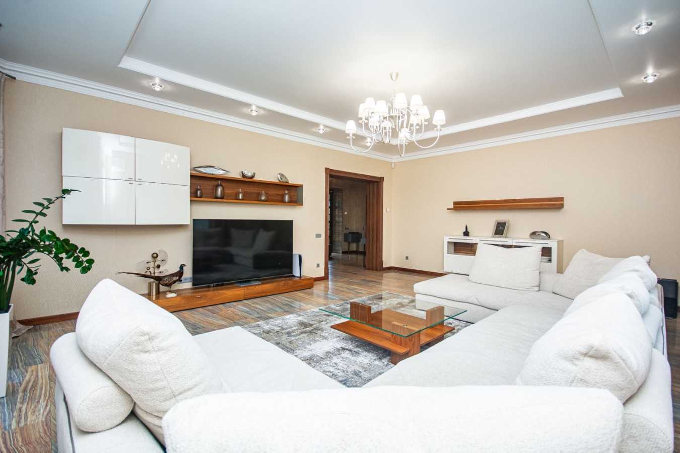 Продажа дома 257 м², Уютная ул., 7