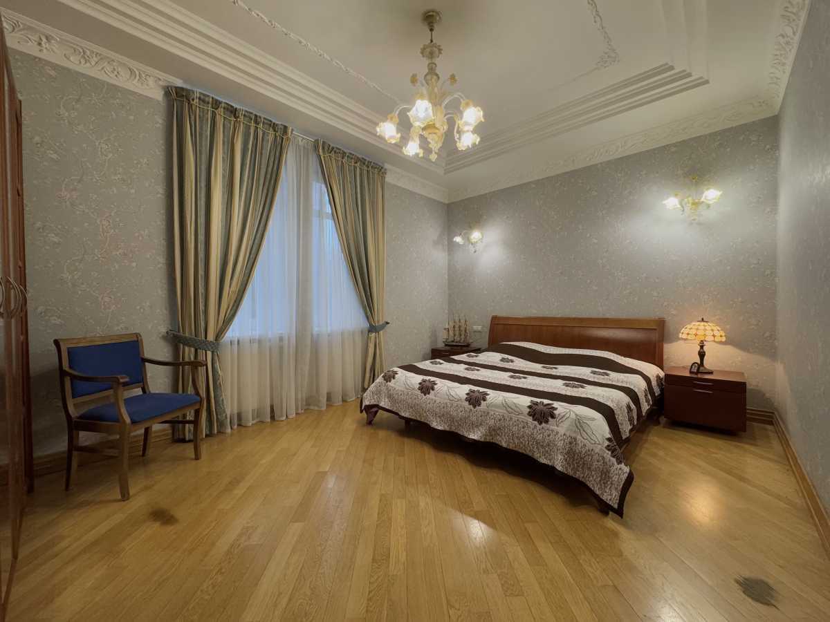 Продажа дома 1023 м², Постишева, 1