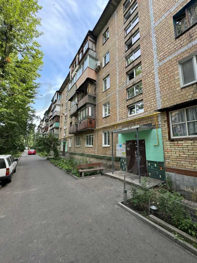 Продажа 3-комнатной квартиры 62 м², Петра Запорожца ул., 11Б