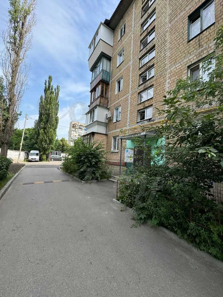 Продажа 3-комнатной квартиры 62 м², Петра Запорожца ул., 11Б