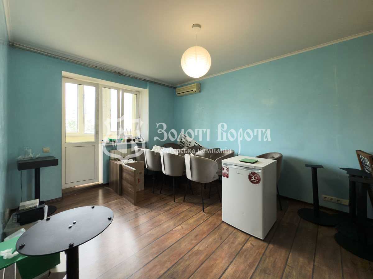 Продажа 3-комнатной квартиры 147 м², Тростянецкая ул., 49
