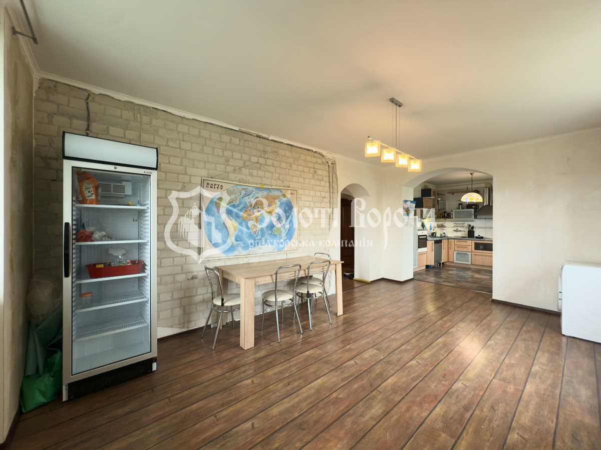 Продажа 3-комнатной квартиры 147 м², Тростянецкая ул., 49