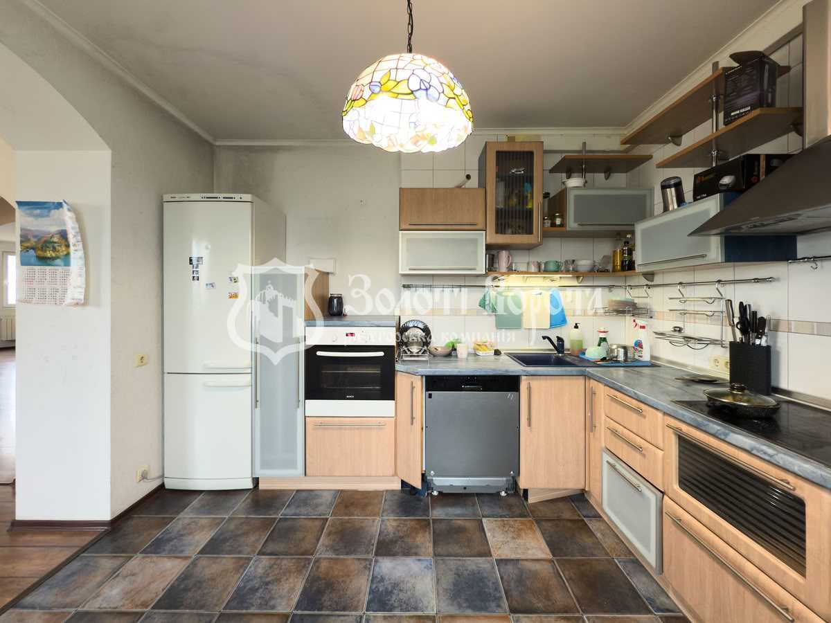 Продажа 3-комнатной квартиры 147 м², Тростянецкая ул., 49