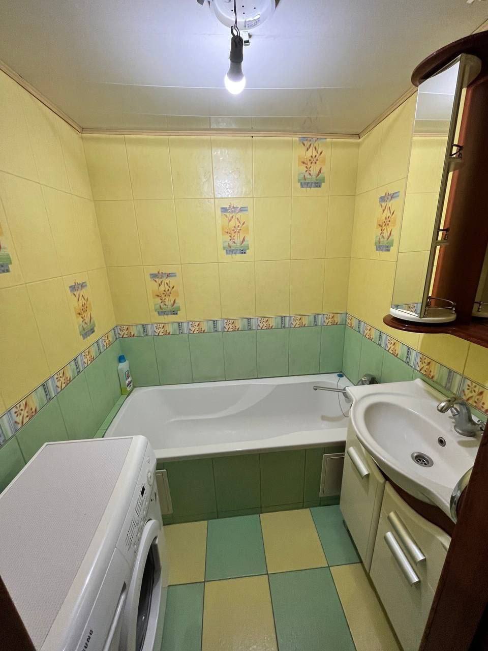 Продажа 3-комнатной квартиры 64.2 м², Михаила Лушпы просп.
