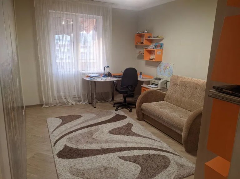 Продажа 2-комнатной квартиры 81 м², Прокофьева ул.