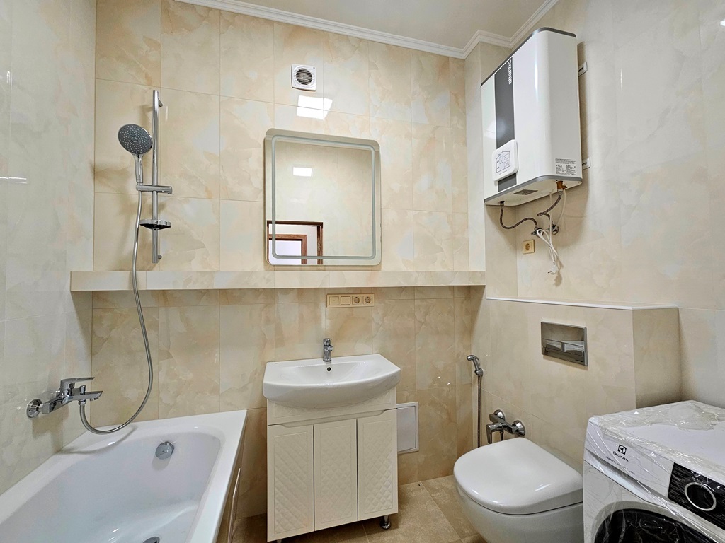 Продажа 3-комнатной квартиры 70 м², Иоанна Павла II ул., 7