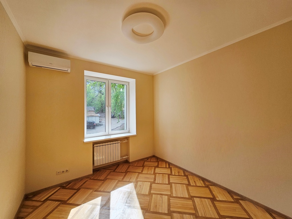 Продажа 3-комнатной квартиры 70 м², Иоанна Павла II ул., 7