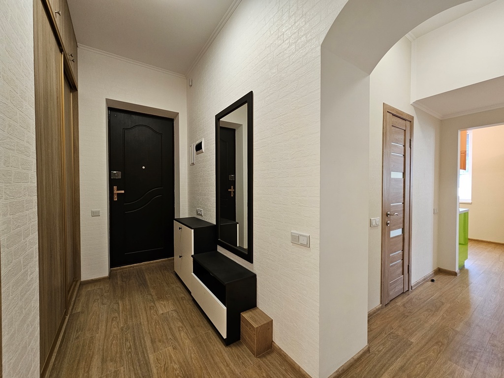 Продажа 3-комнатной квартиры 70 м², Иоанна Павла II ул., 7
