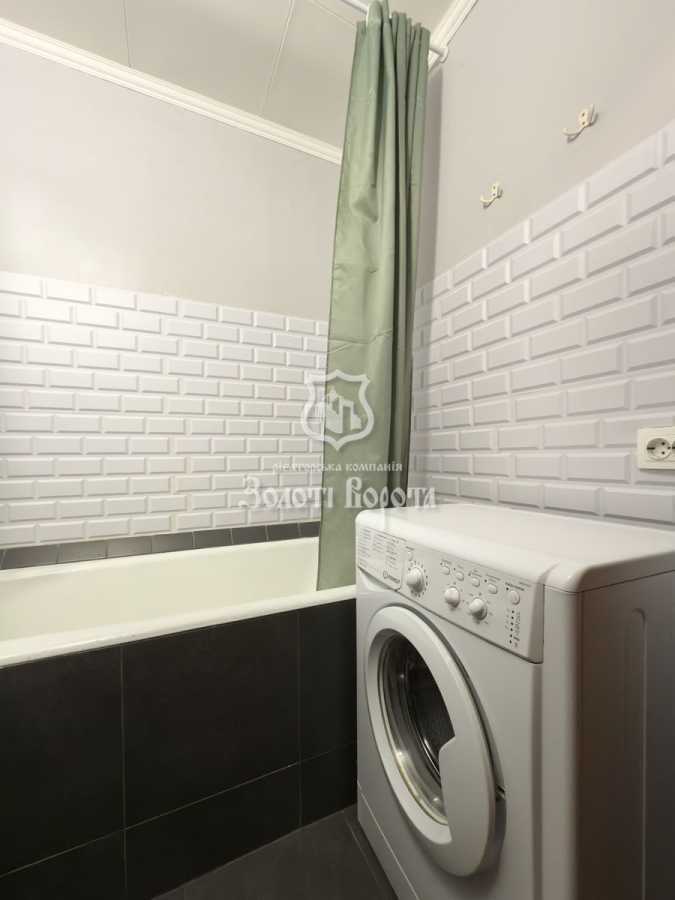 Продажа 1-комнатной квартиры 40 м², Харьковское шоссе, 63