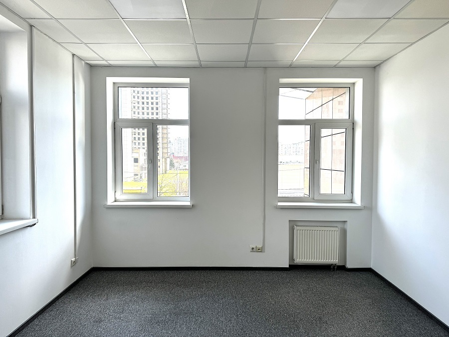 Оренда офісу 180 м², Микільсько-Слобідська вул., 1А
