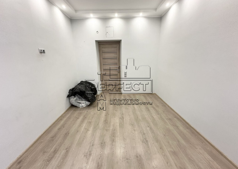 Продажа 2-комнатной квартиры 52 м², Новодарницкая ул., 14