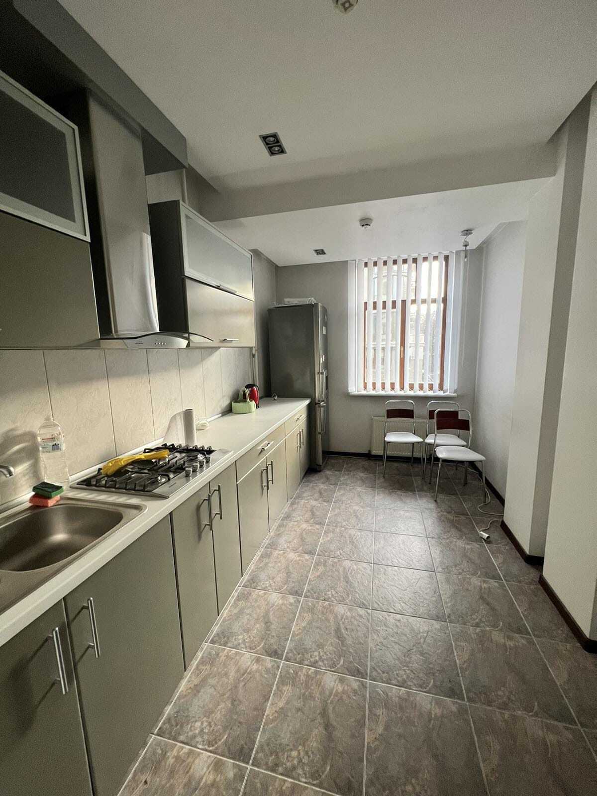 Аренда офиса 160 м², Жуковского ул.