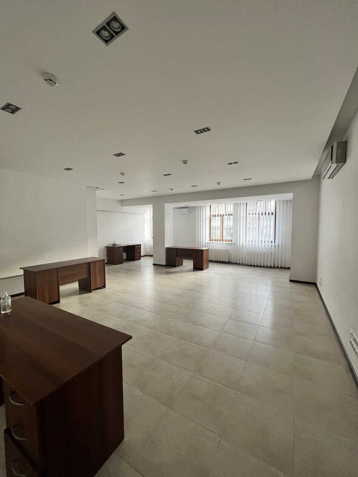 Аренда офиса 160 м², Жуковского ул.