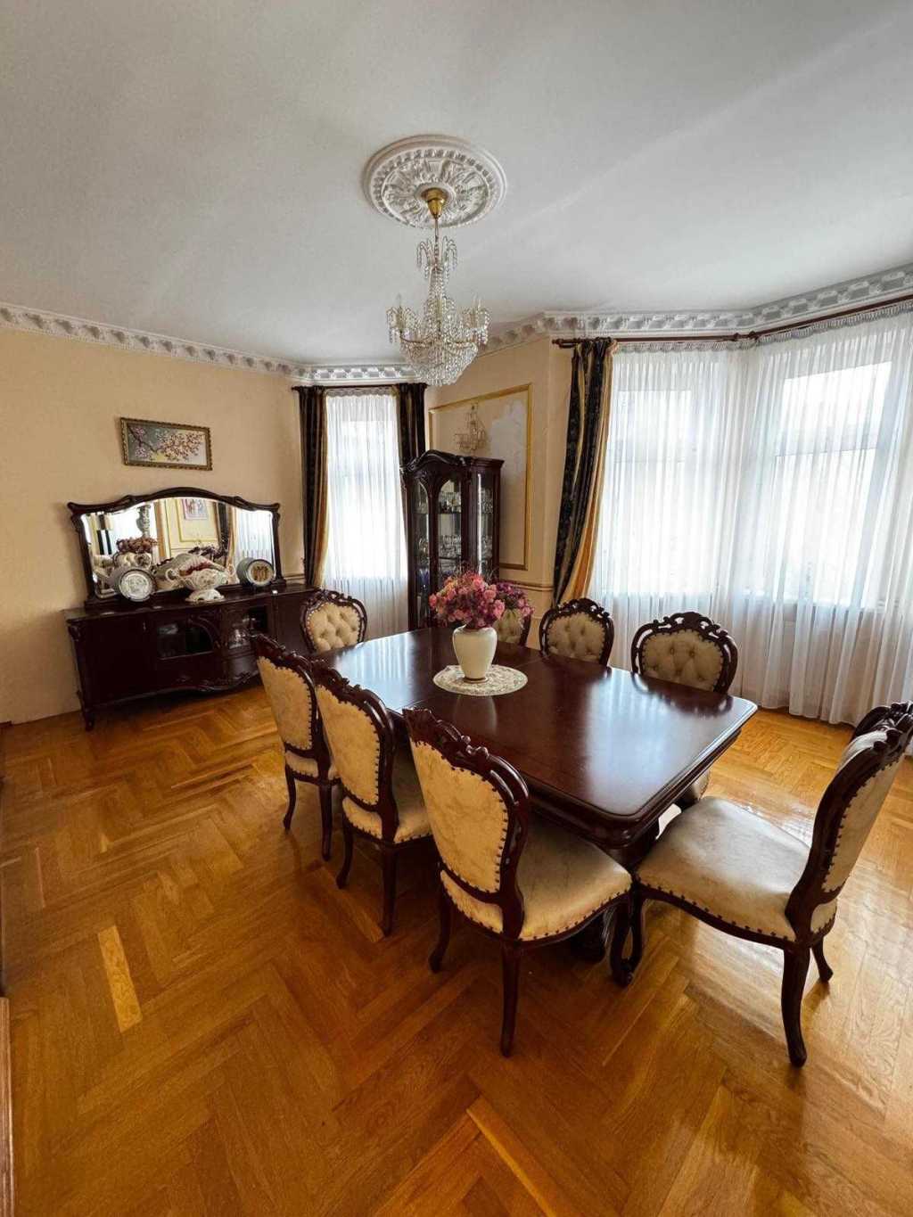 Продажа коттеджа 491 м², Радунская ул.