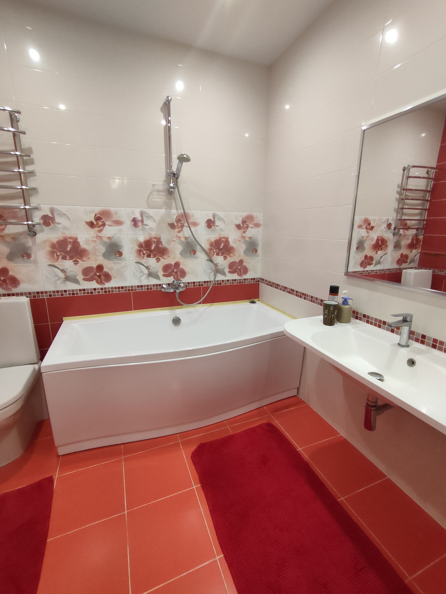 Оренда 2-кімнатної квартири 98 м², Голосіївська пл., вул.13Б