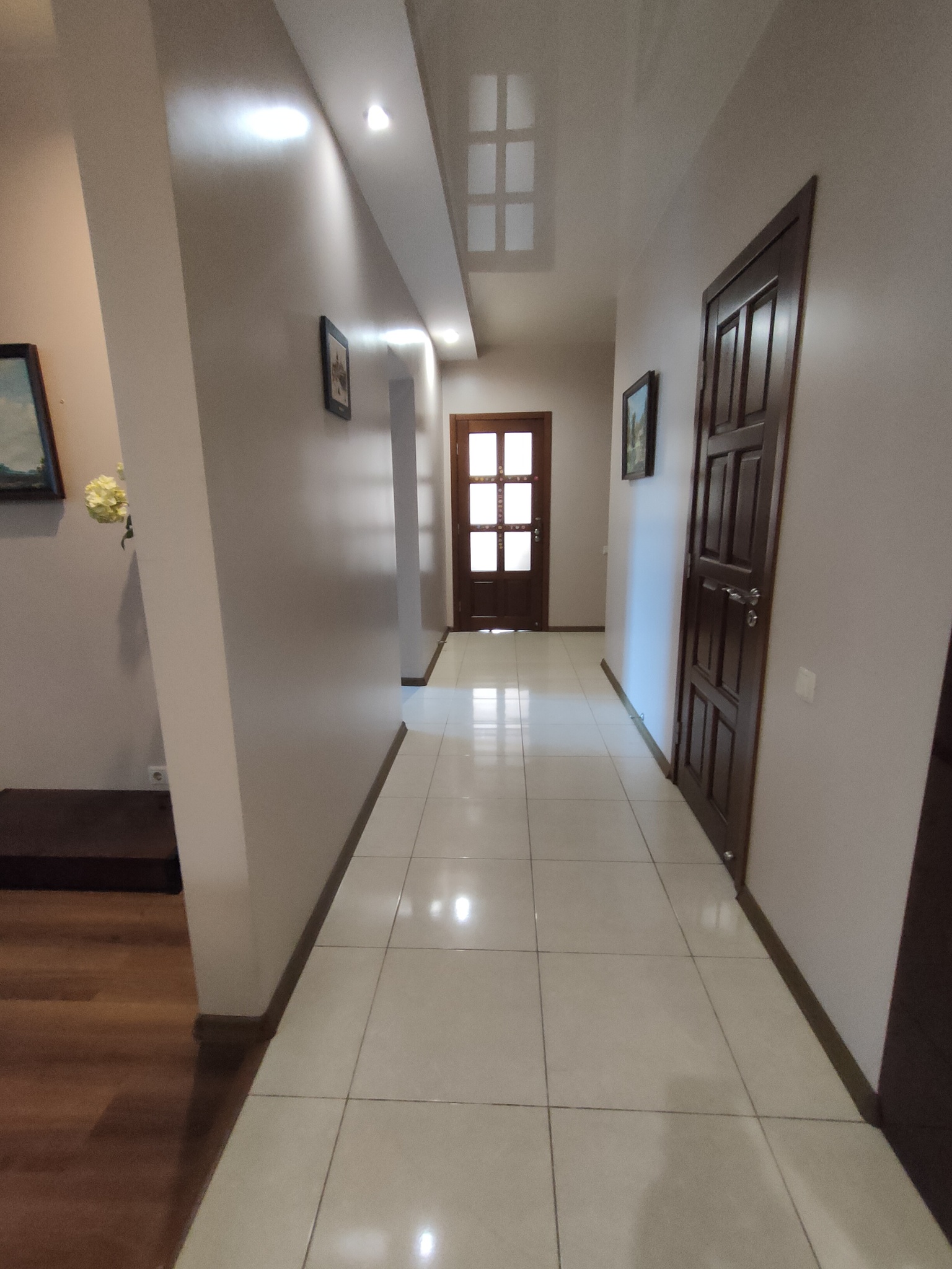 Оренда 2-кімнатної квартири 98 м², Голосіївська пл., вул.13Б