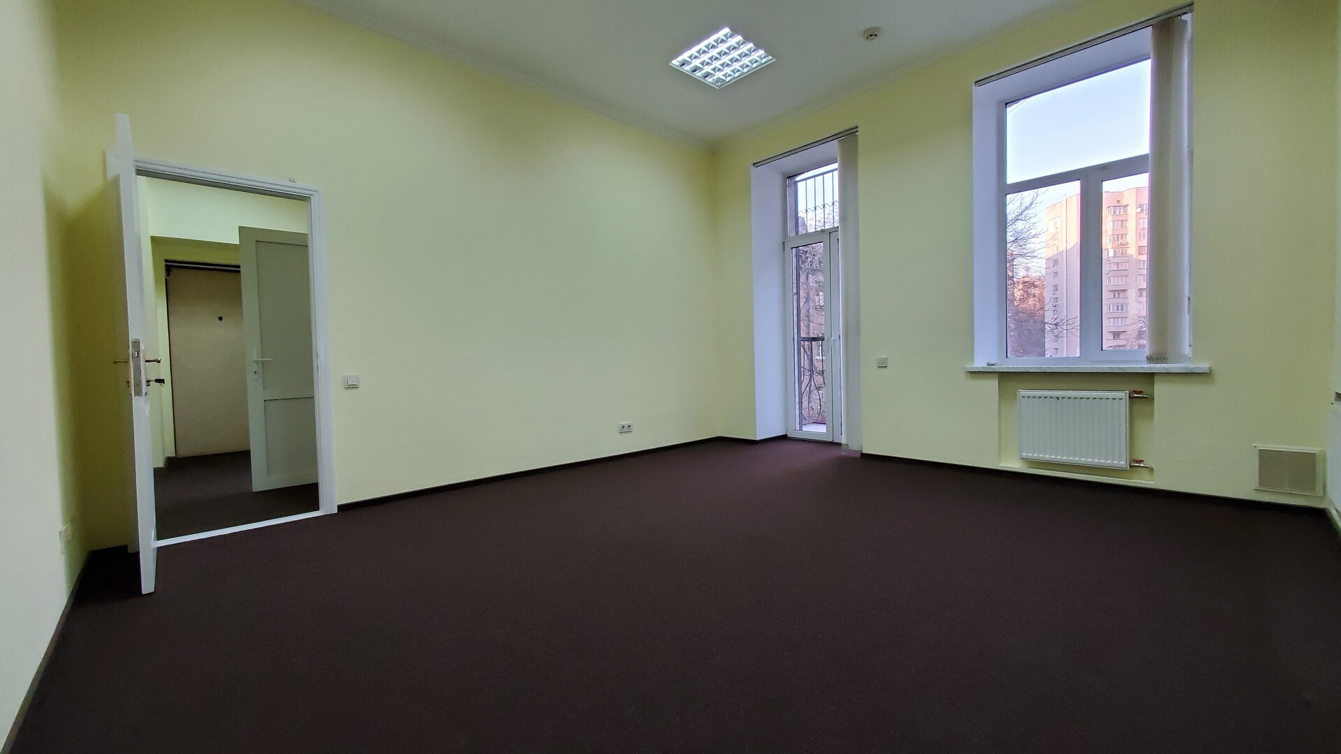 Оренда офісу 112 м², Богдана Хмельницького вул., 59Б