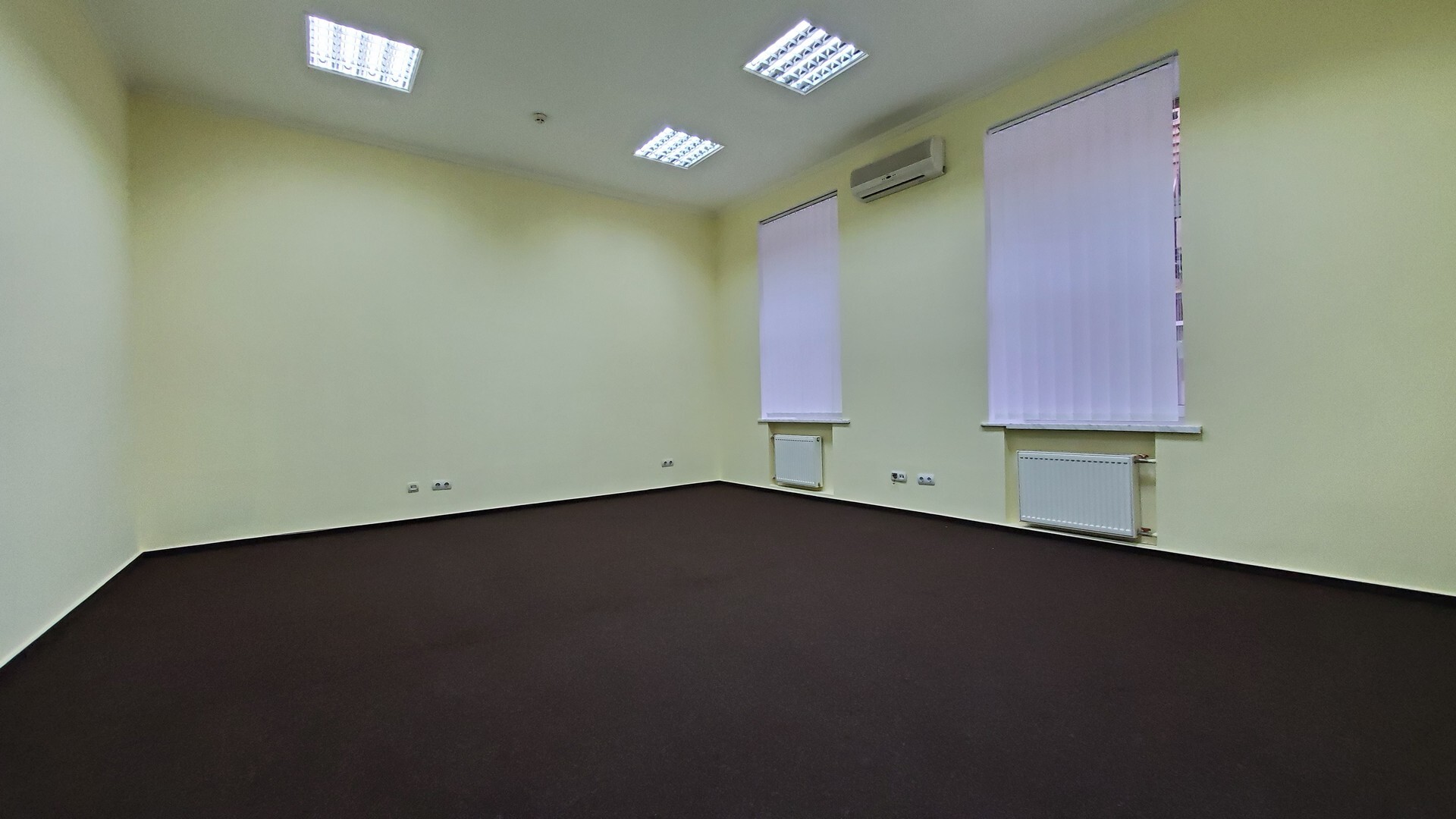 Оренда офісу 112 м², Богдана Хмельницького вул., 59Б