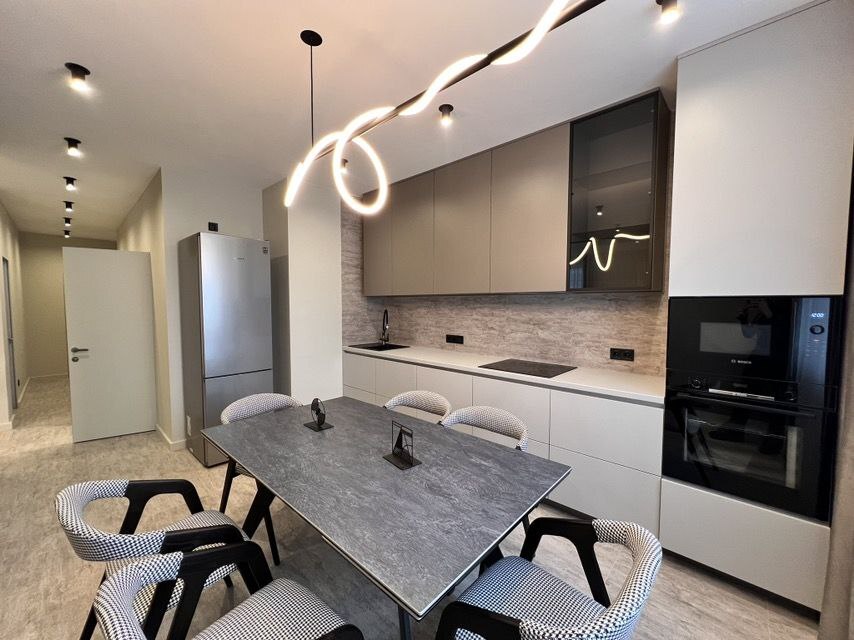 Оренда 2-кімнатної квартири 95 м², Генуэзская вул., 3Б