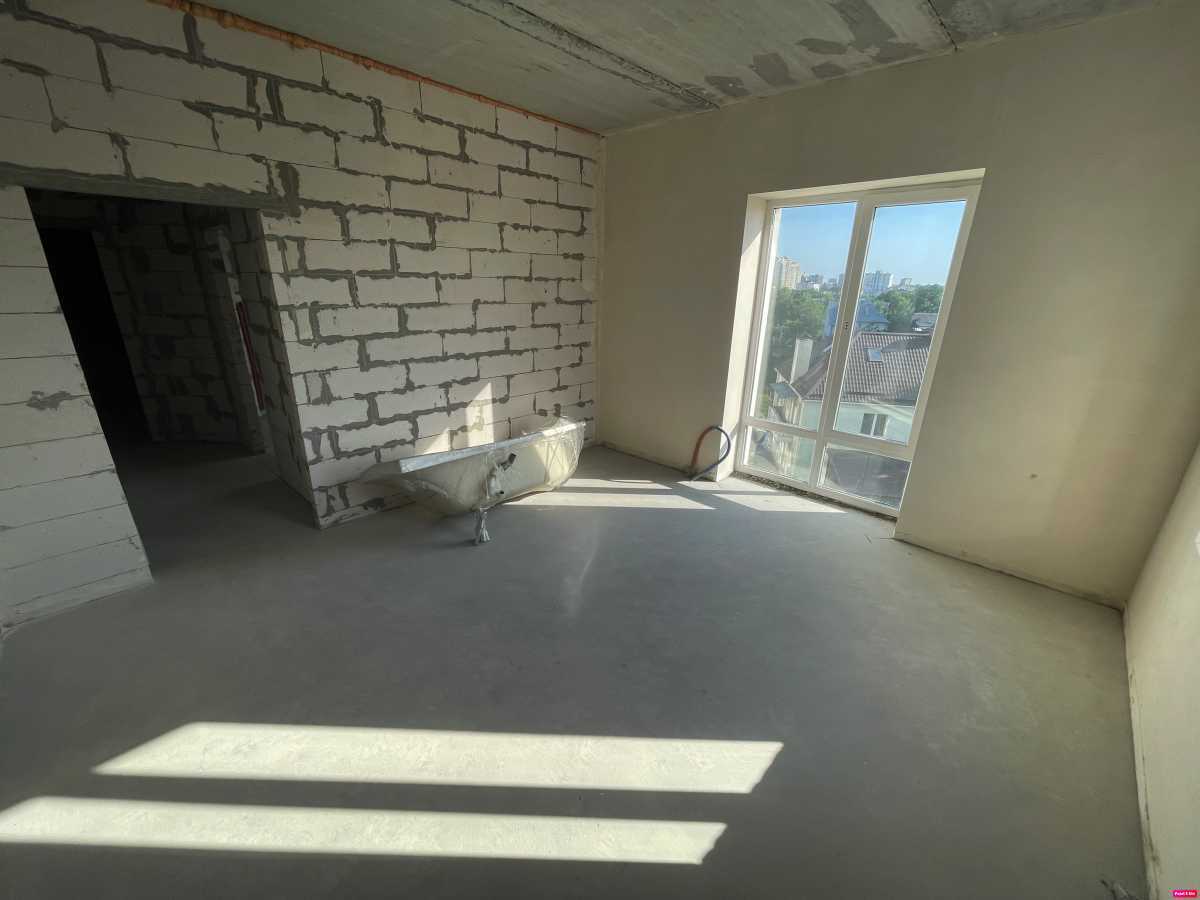 Продажа 1-комнатной квартиры 42 м², Сергея Колоса ул.