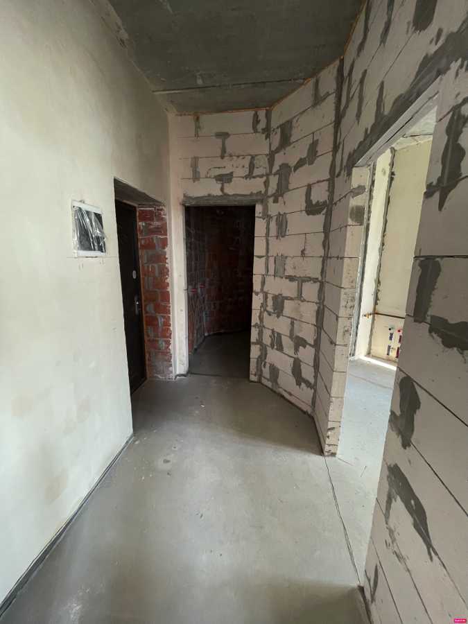 Продажа 1-комнатной квартиры 42 м², Сергея Колоса ул.