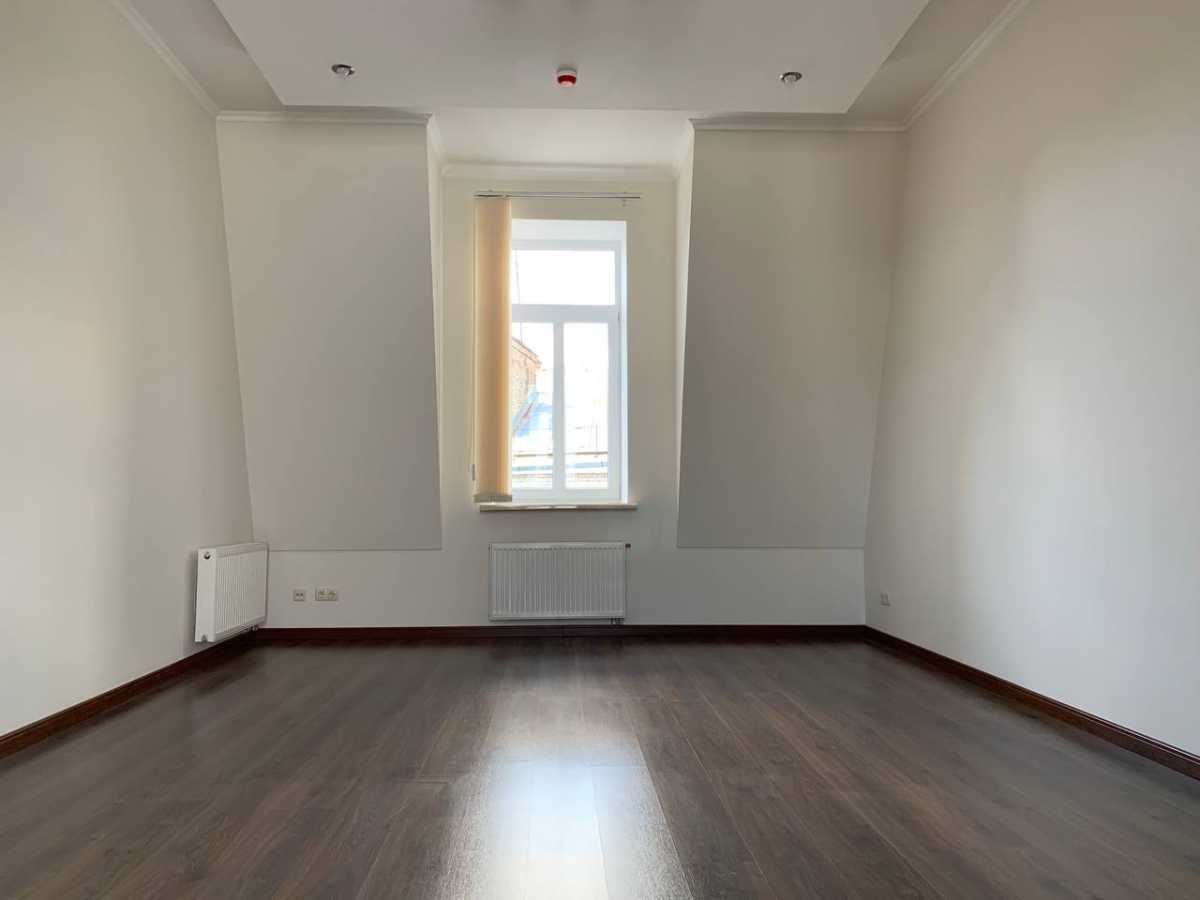 Оренда офісу 670 м², Ярославів Вал вул., 8Б