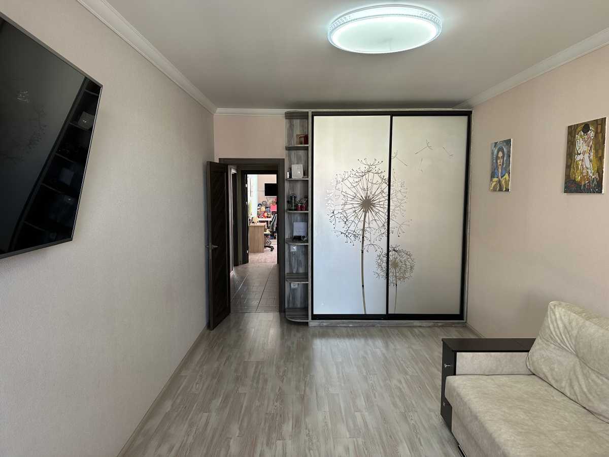 Продажа 2-комнатной квартиры 72 м², Бышевская ул., 7