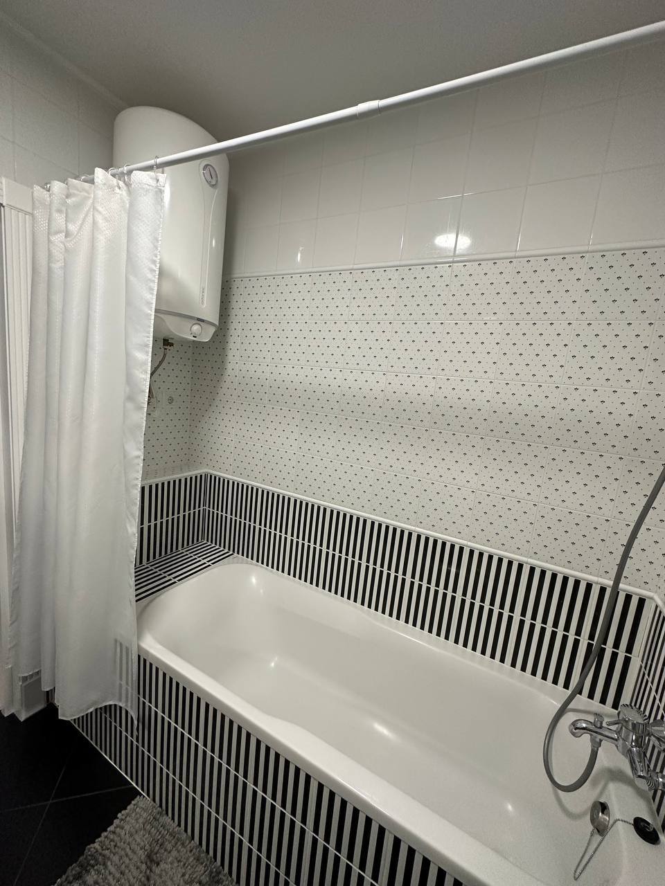 Продажа 2-комнатной квартиры 677 м², Яровица ул., 13