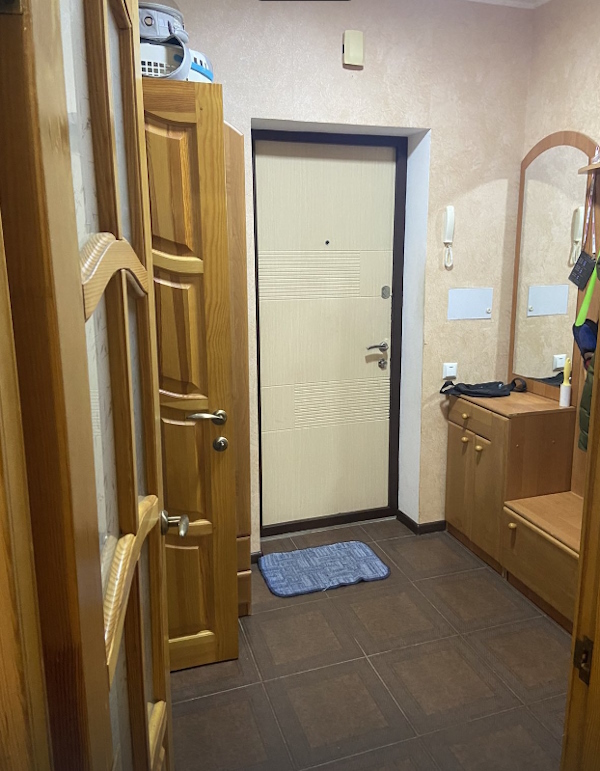 Продажа 1-комнатной квартиры 42 м², Голосеевский просп., Московський., (Павла Лі) 2