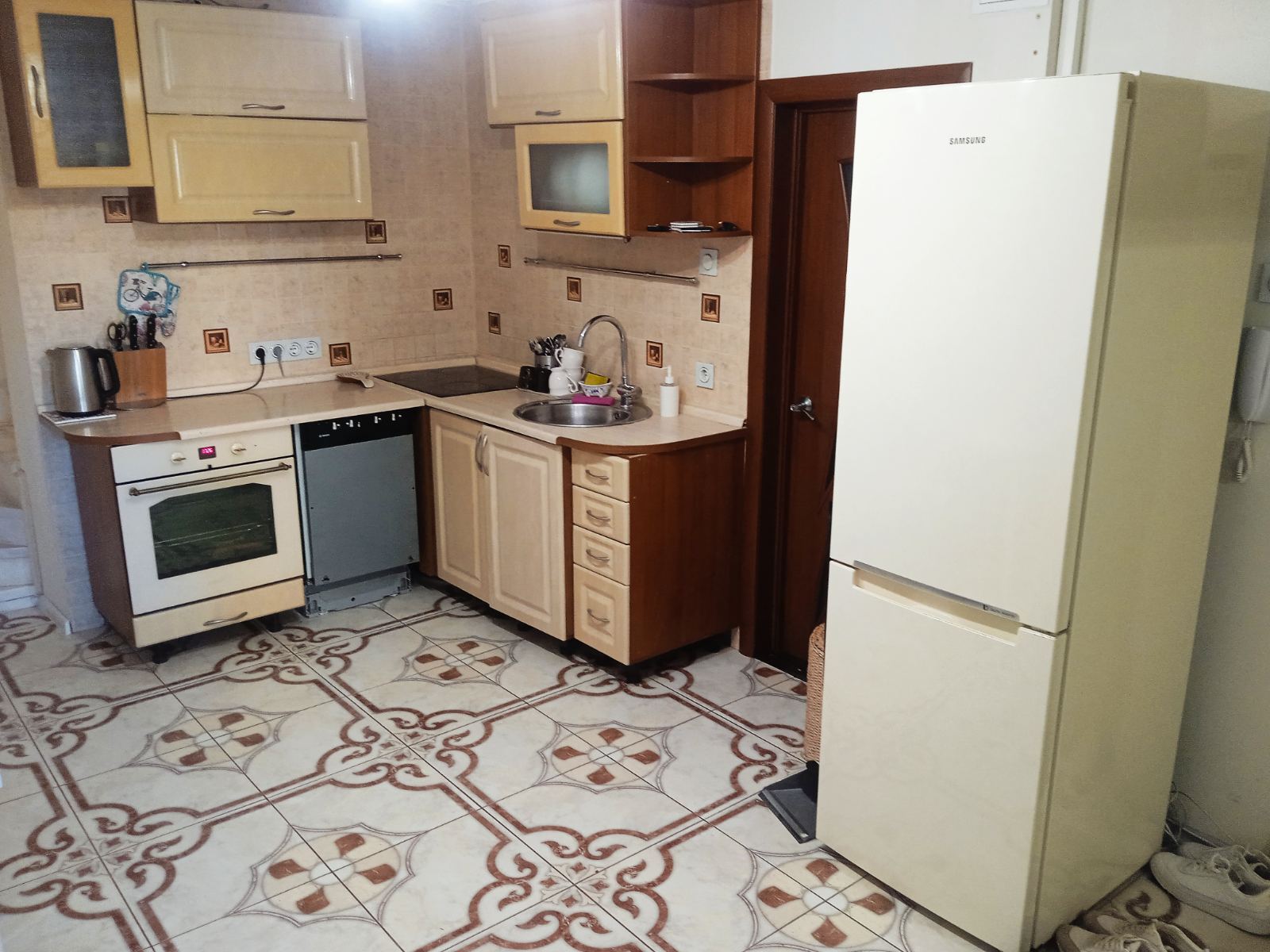 Продажа 2-комнатной квартиры 44 м², Китаевская ул., 14