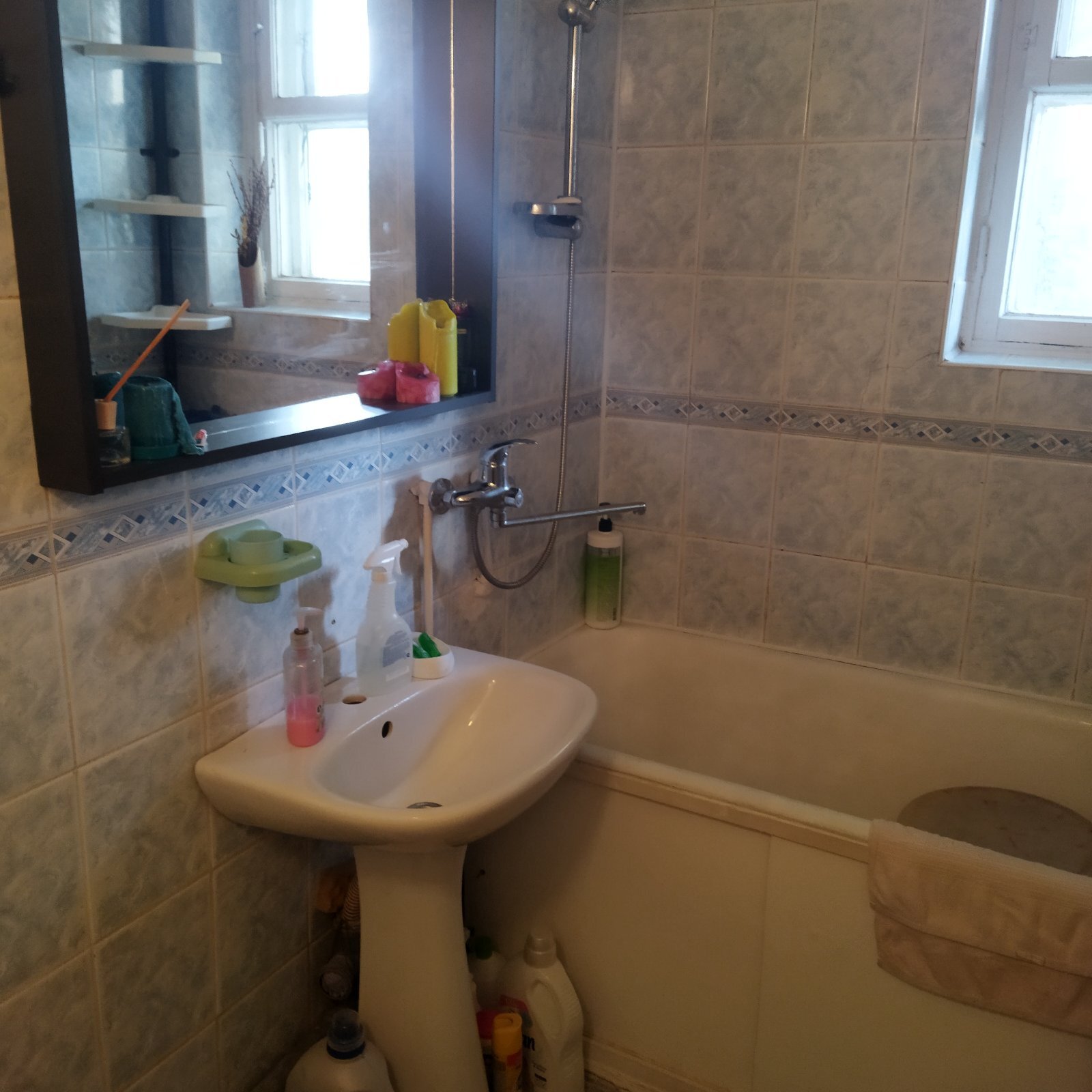 Аренда 1-комнатной квартиры 40 м², Гната Хоткевича ул.