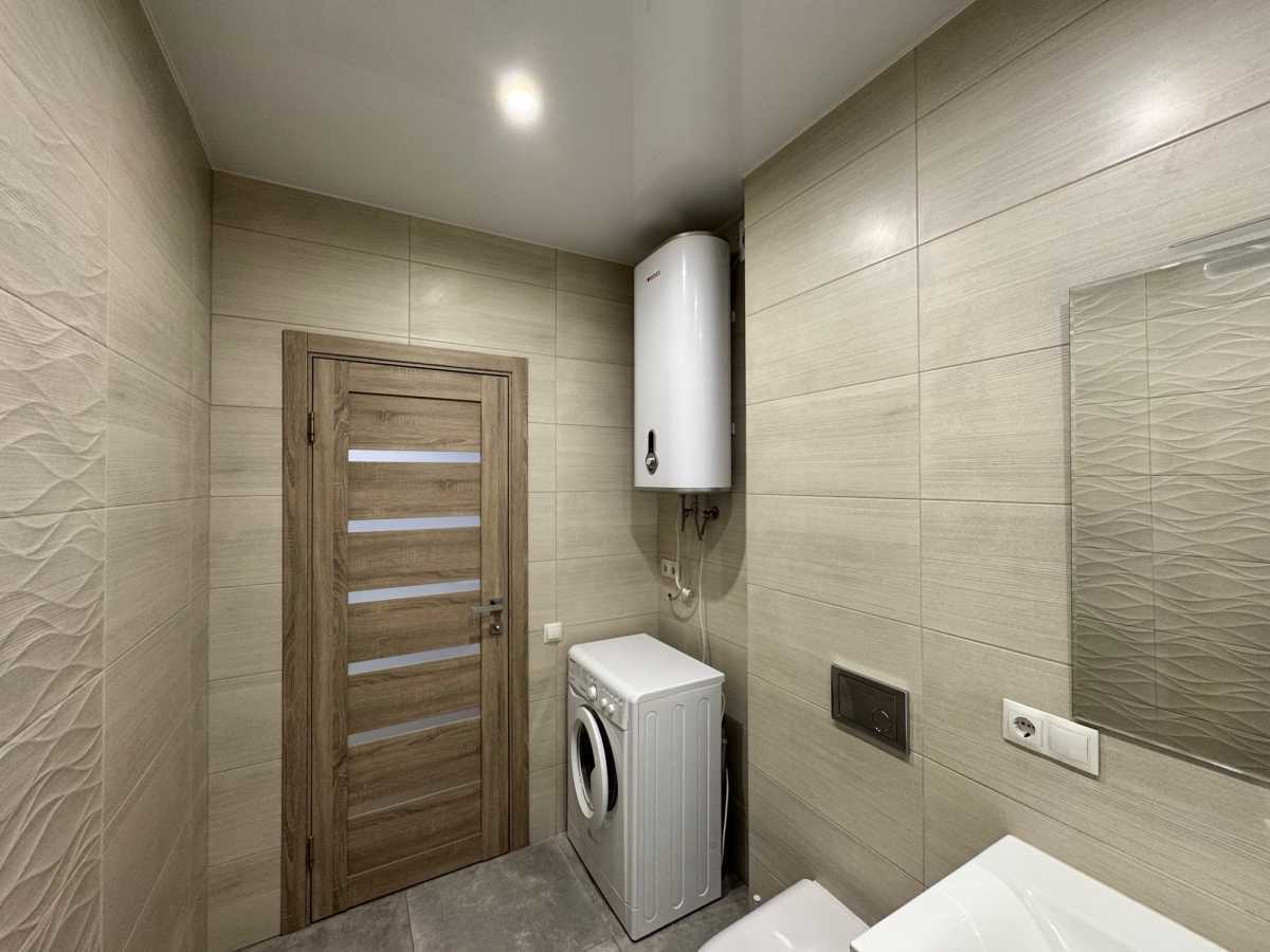 Продажа 2-комнатной квартиры 76 м², Ревуцкого ул., 40Г